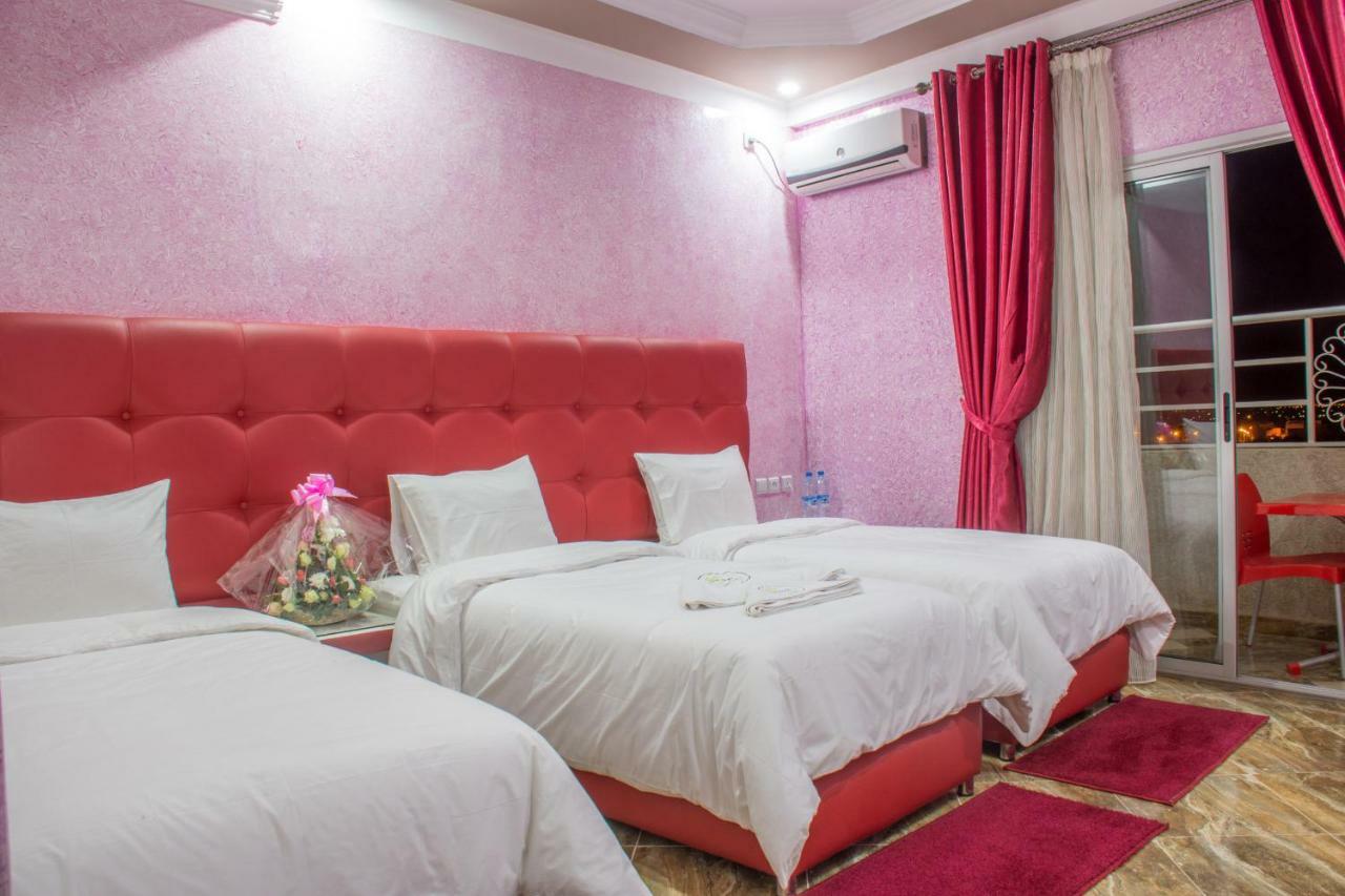 Hotel Hadaik Ain Asserdoune ベニ・メラル エクステリア 写真