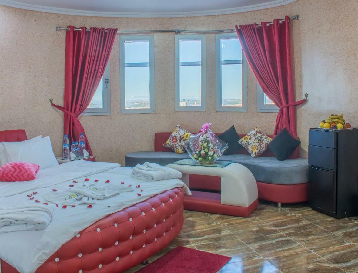 Hotel Hadaik Ain Asserdoune ベニ・メラル エクステリア 写真